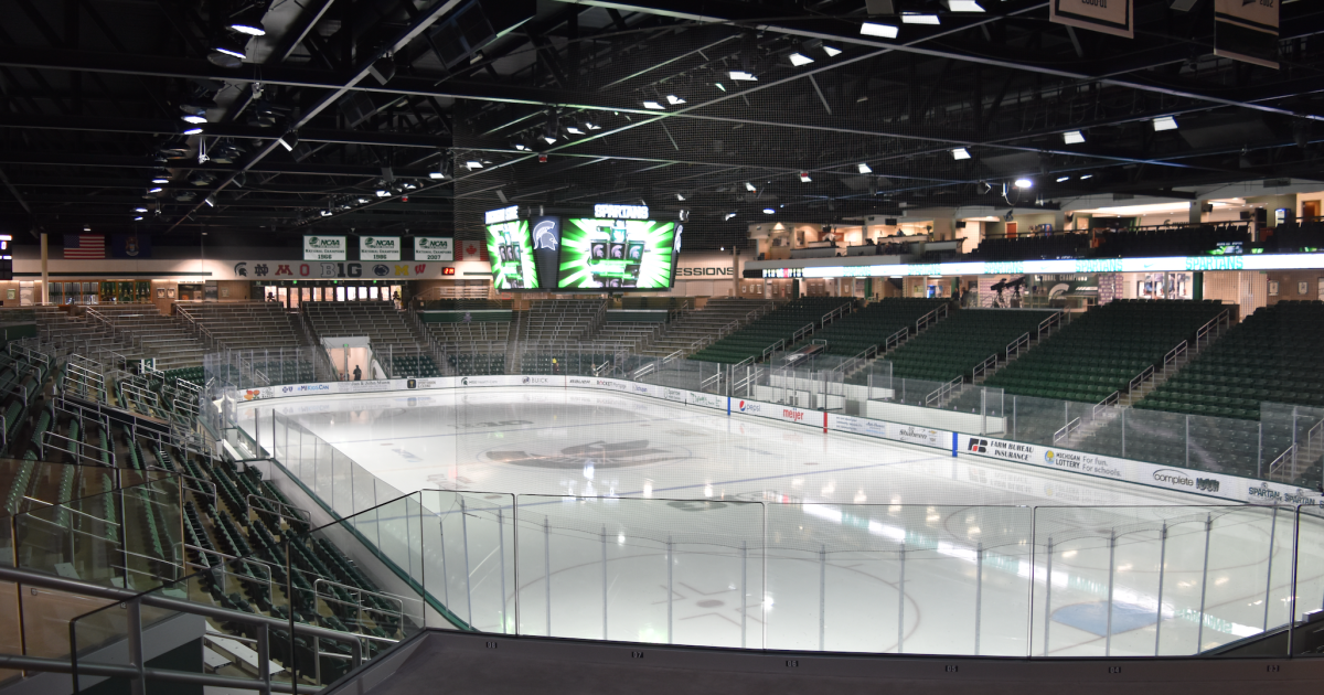 Getting Munn Ice Arena ready for Michigan State hockey takes a team
